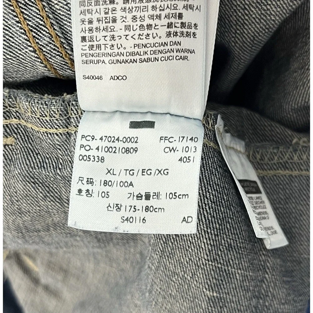 Levis Destroyed Distressed Thrashed Denim Trucker Jacket Mens Sz XL Blue Pockets